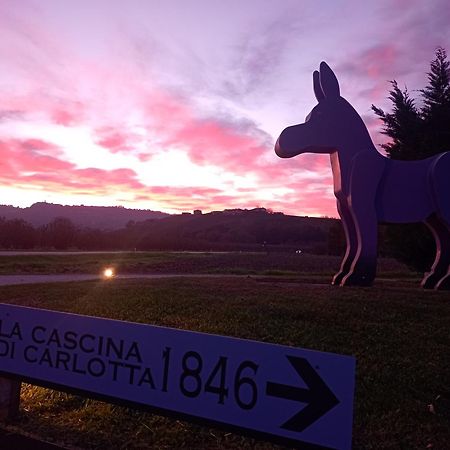 La Cascina Di Carlotta 1846 Agriturismo ألبا المظهر الخارجي الصورة