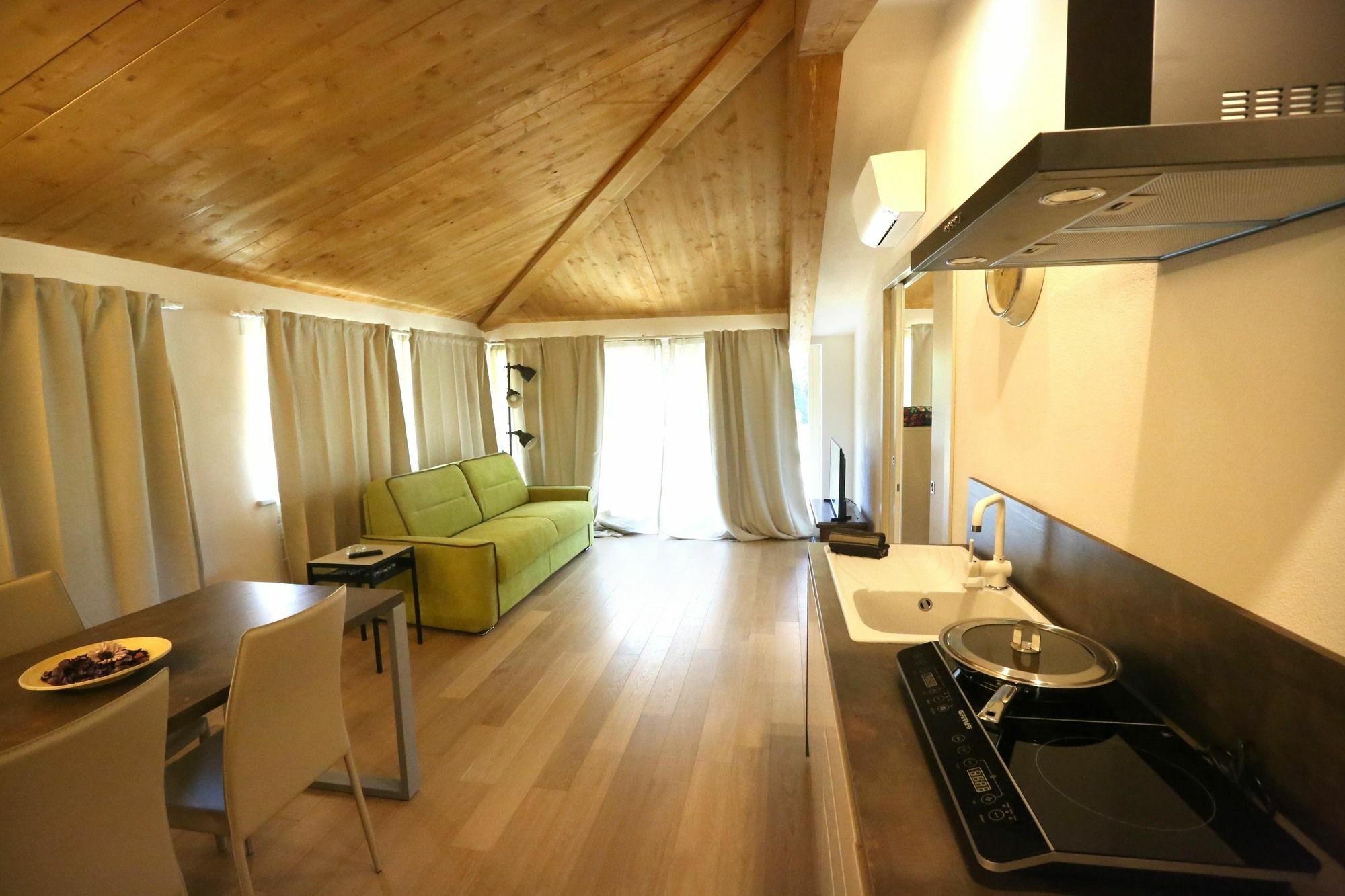 La Cascina Di Carlotta 1846 Agriturismo ألبا المظهر الخارجي الصورة